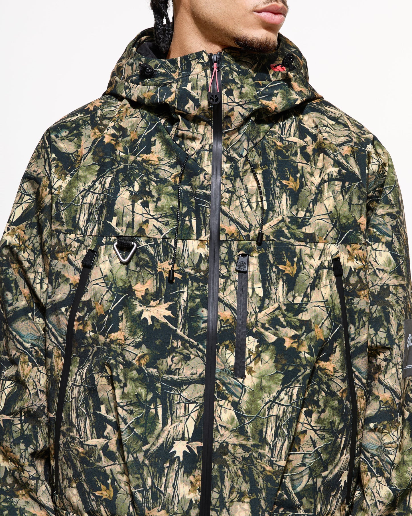 Saratoga Tech Jkt