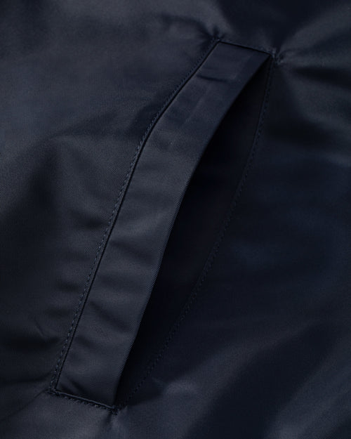 Load image 1 in gallery view