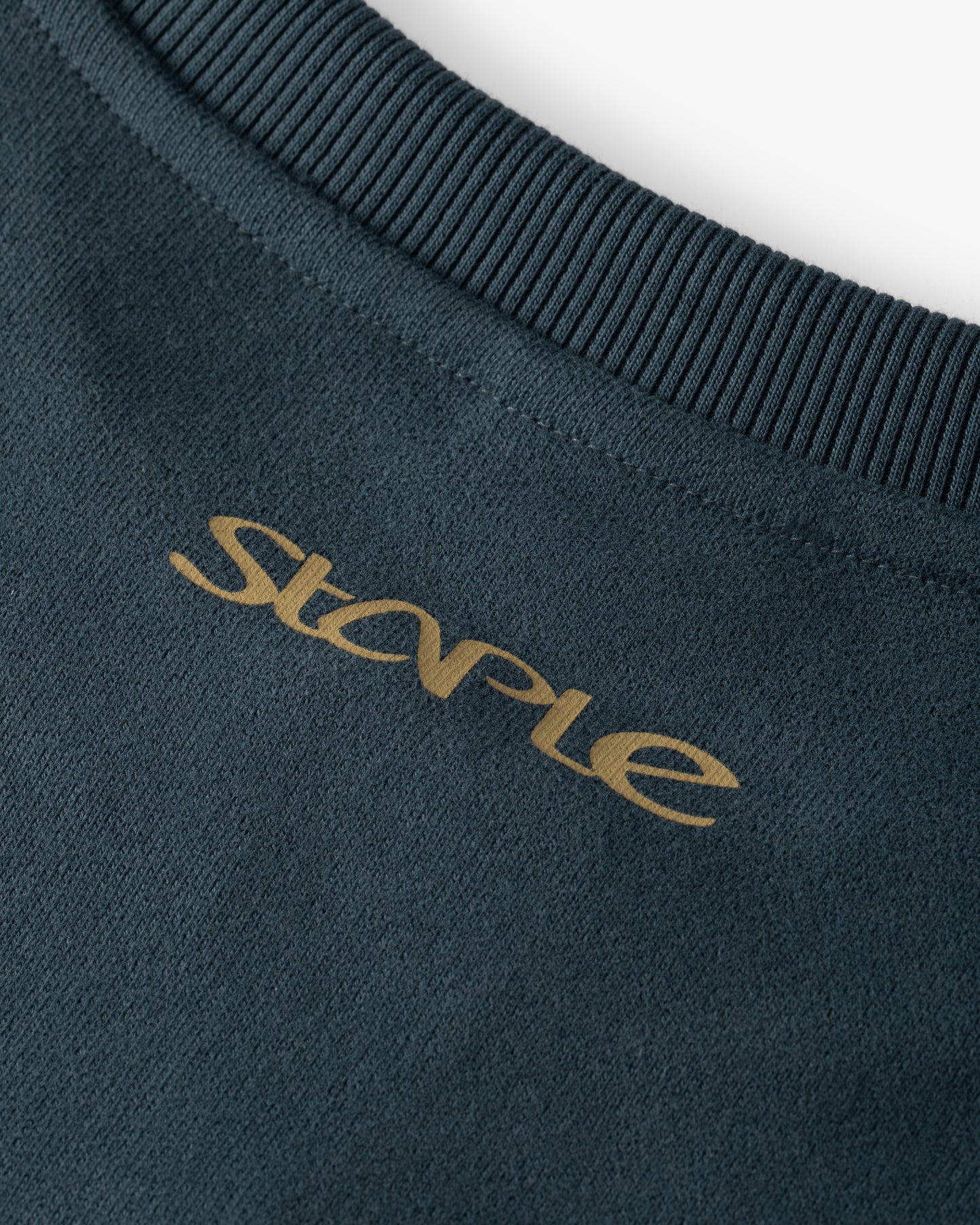 LUCKY FLIGHT PULLOVER