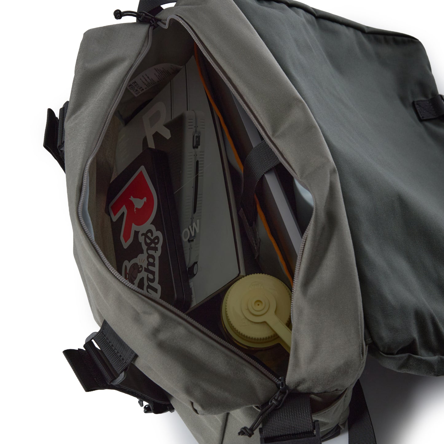 RAWROW x STAPLE CORDURA CLIP MESSENGER