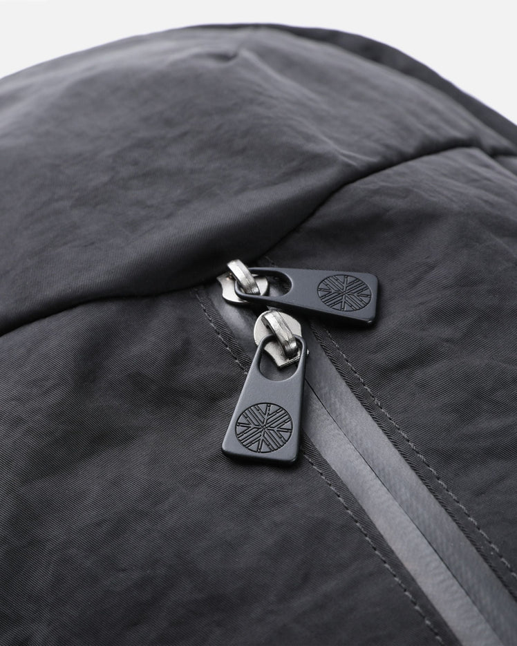 Triomphe Backpack - Hat | Staple Pigeon