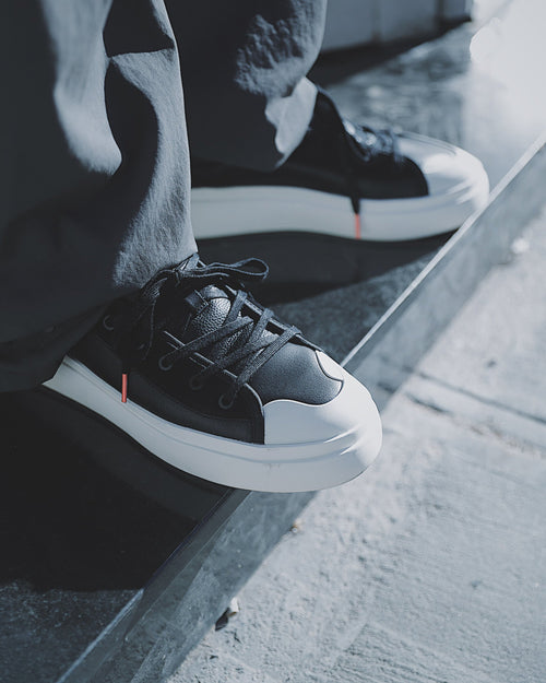 Load image 1 in gallery view