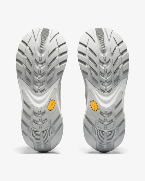 Load image 1 in gallery view