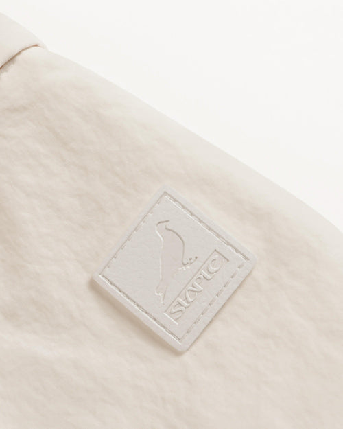 Load image 1 in gallery view