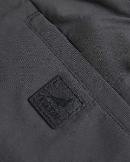 Load image 1 in gallery view