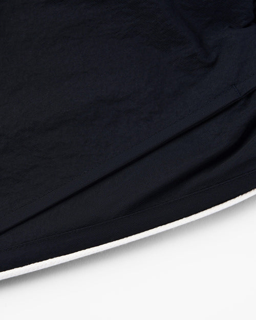 Load image 1 in gallery view