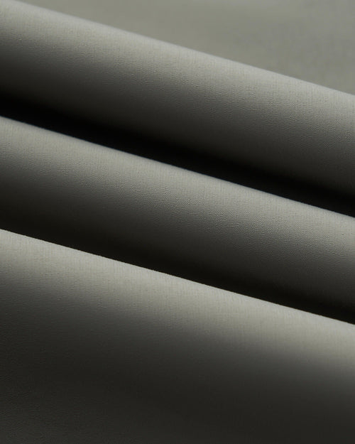 Load image 1 in gallery view