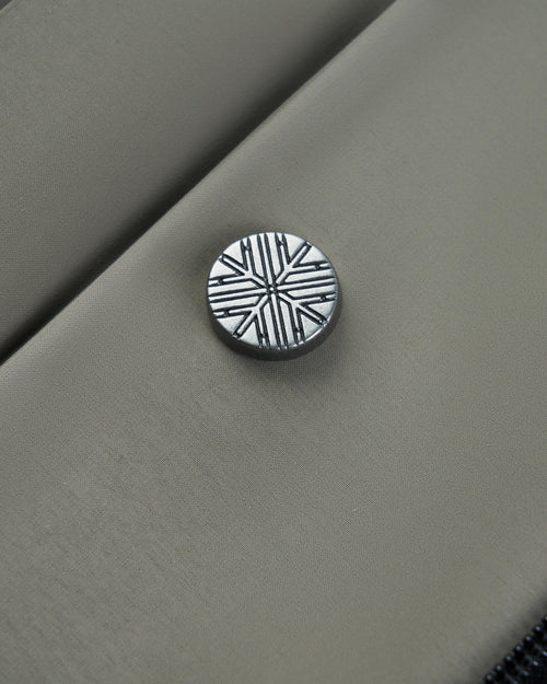 Load image 1 in gallery view